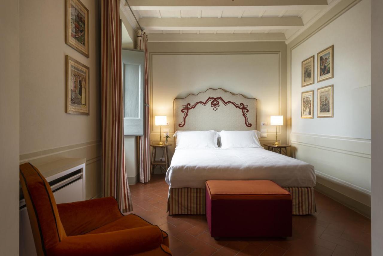 Torre A Cona Wine Estate Hotel San Donato in Collina Екстериор снимка