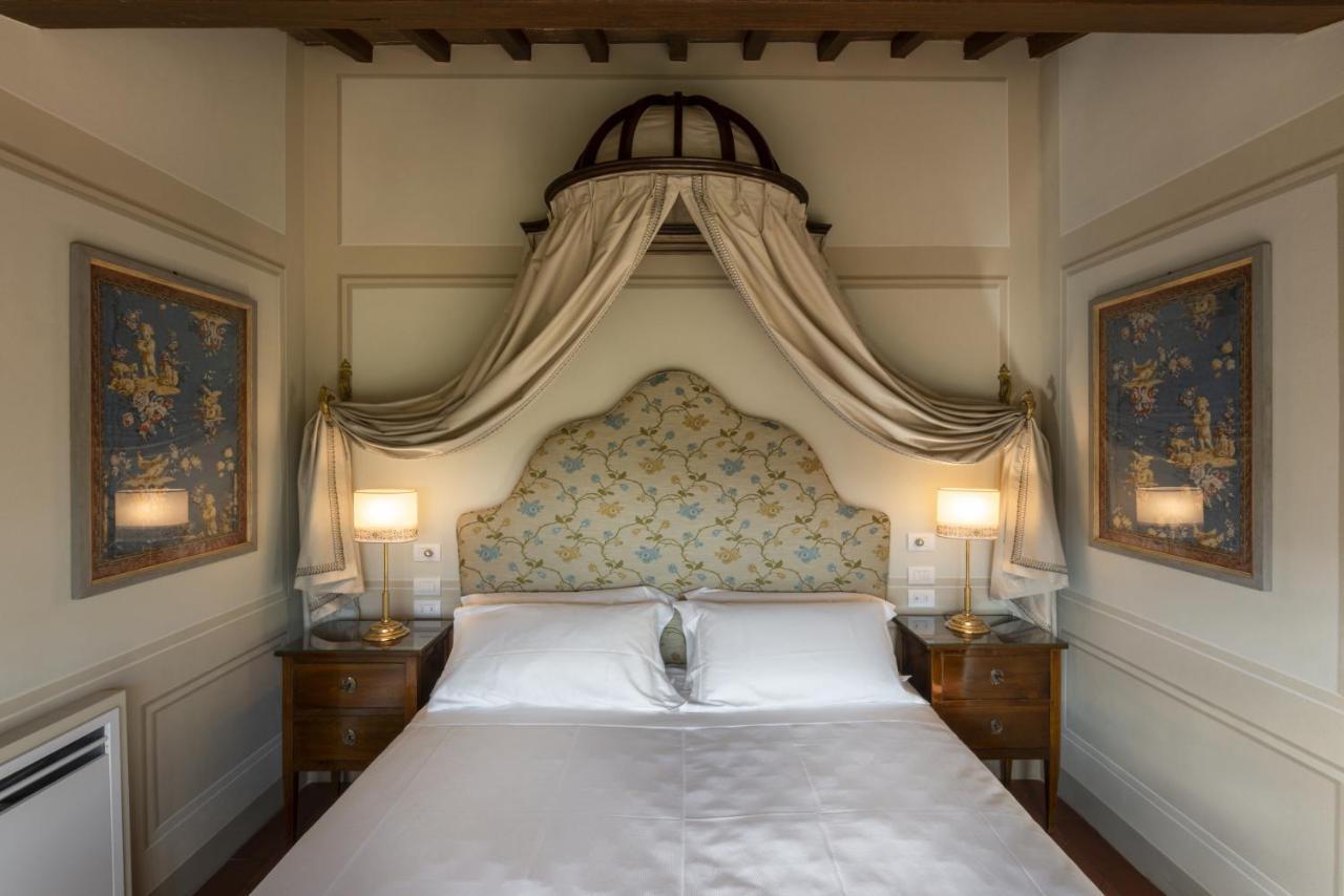 Torre A Cona Wine Estate Hotel San Donato in Collina Екстериор снимка
