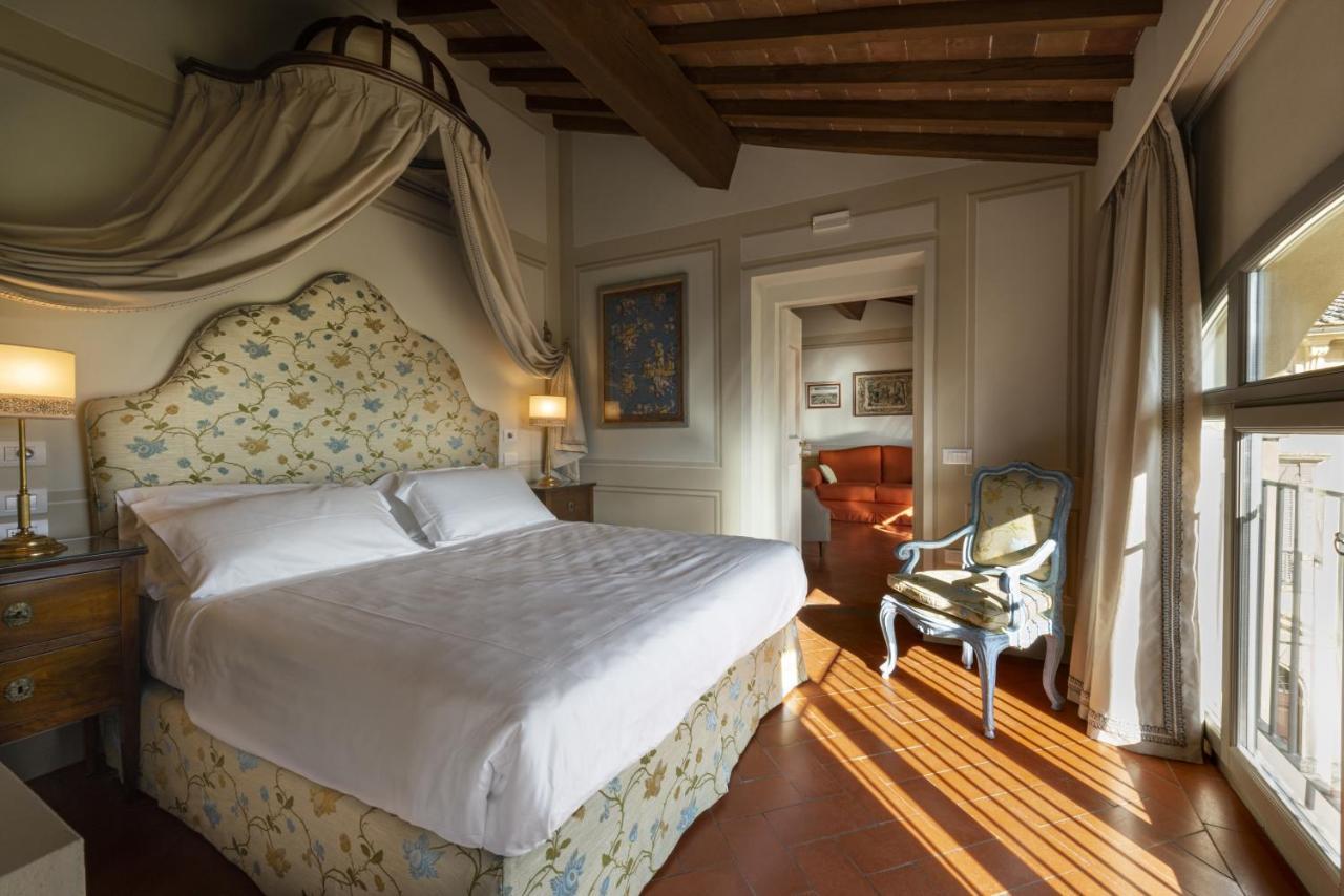 Torre A Cona Wine Estate Hotel San Donato in Collina Екстериор снимка