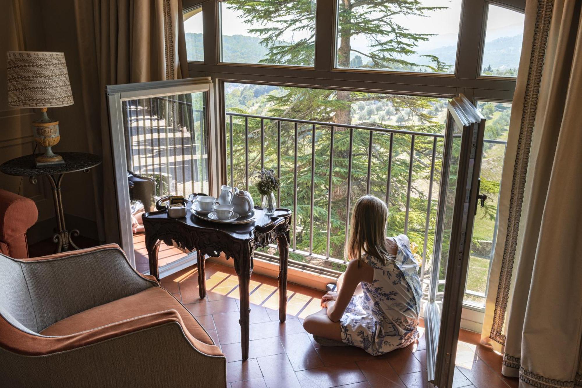 Torre A Cona Wine Estate Hotel San Donato in Collina Екстериор снимка