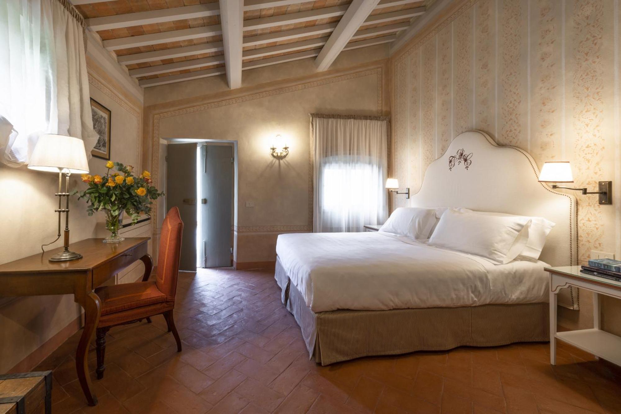 Torre A Cona Wine Estate Hotel San Donato in Collina Екстериор снимка
