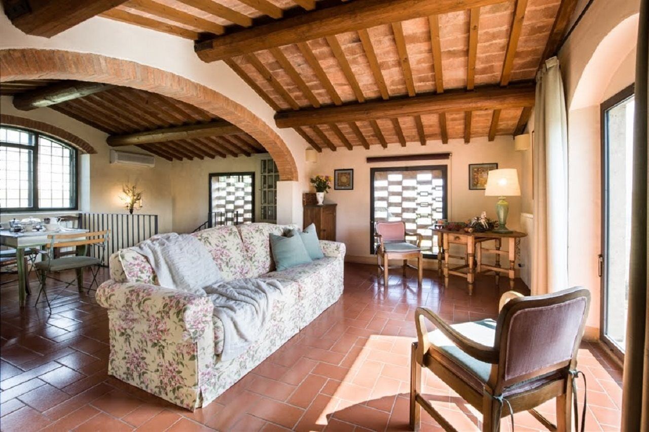 Torre A Cona Wine Estate Hotel San Donato in Collina Екстериор снимка