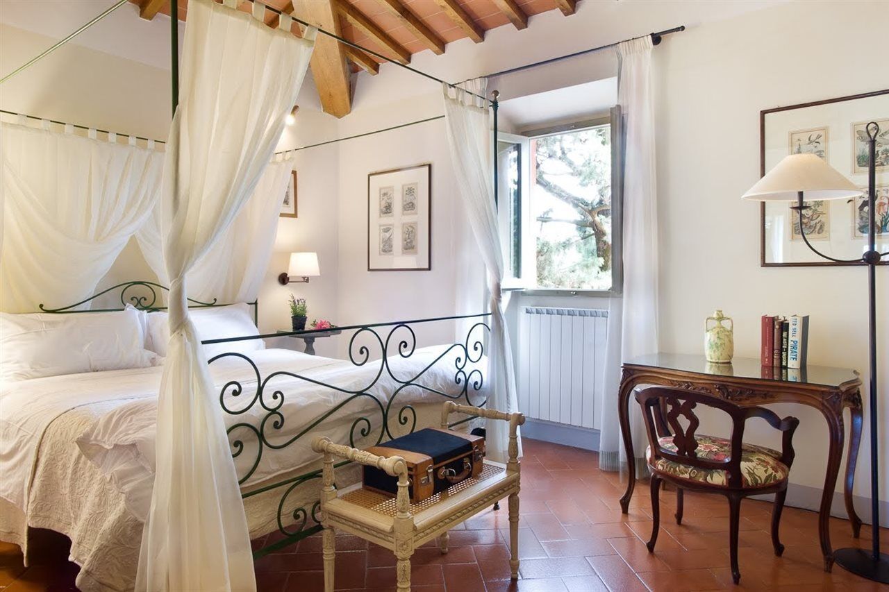 Torre A Cona Wine Estate Hotel San Donato in Collina Екстериор снимка